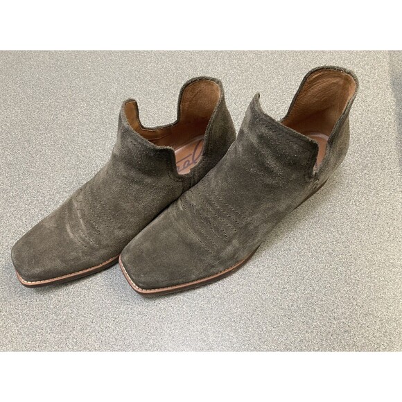 Zodiac Women's Boot Bootie Grey Suede Size  9.5  M  Western Toe - Picture 16 of 16